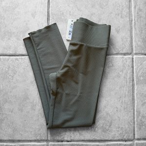 LEGGING MI-COURT Taille M